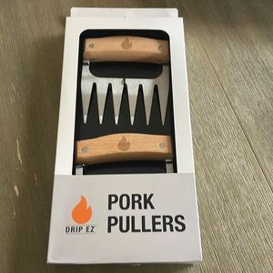 The Drip EZ® BBQ Pork Pullers